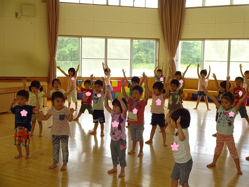 伊佐沢児童センターの子どもたち